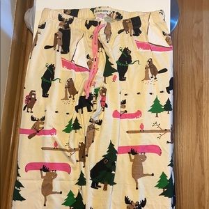 Adorable Canadian pyjama bottoms
